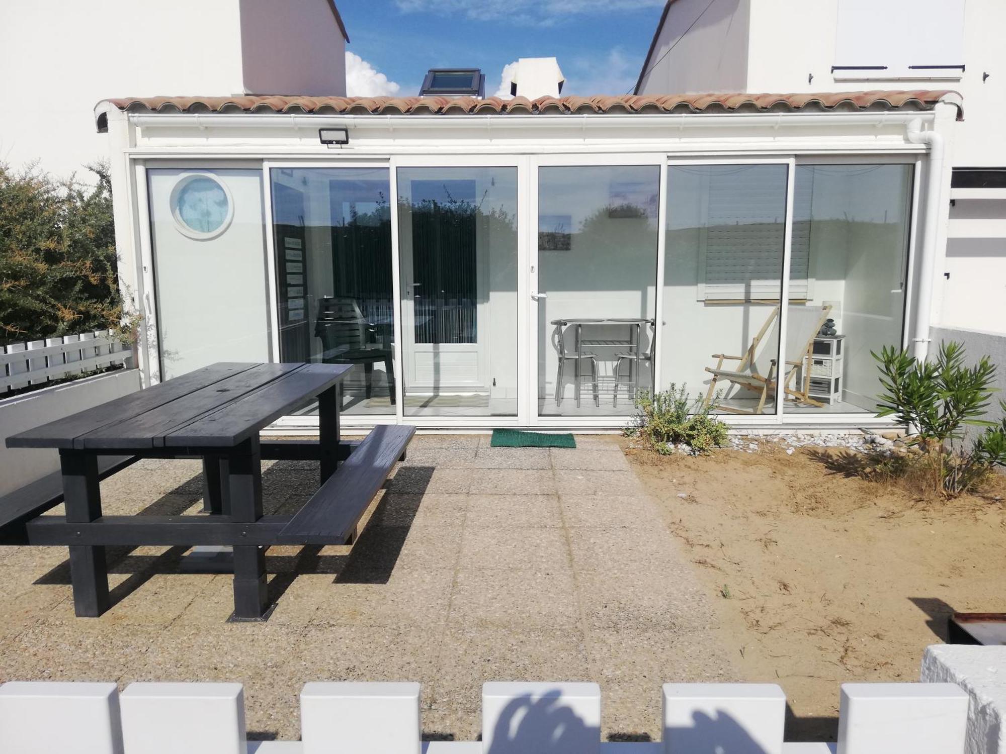 Maison A 100 M De La Plage A St Hilaire De Riez سا يْليرْ دو ري الغرفة الصورة